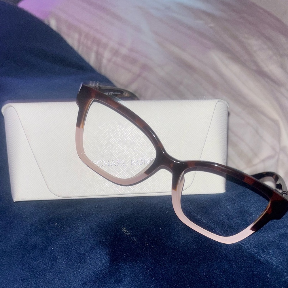 Michael Kors Karlie 1 Frames - Picture 3 of 5